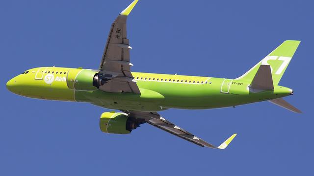VP-BVI:Airbus A320:S7 Airlines